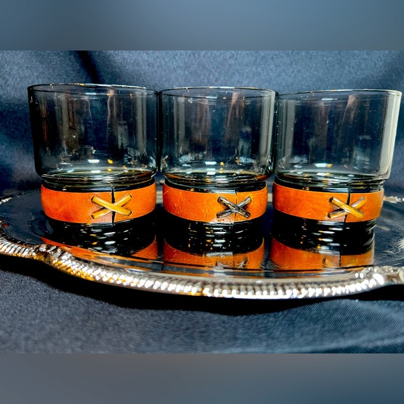 3 Whiskey Glasses - Picture 1 of 2